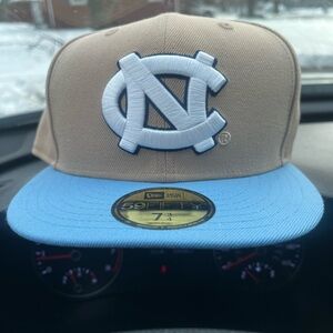 New Era 59FIFTY Two-Tone Fitted Cap - Tan & Light Blue Interior